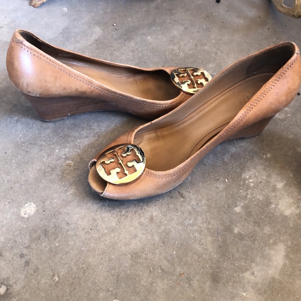 Tory Burch Wedge Size 9.5
